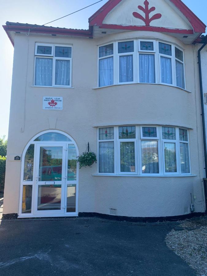 Maple Leaf Guest House Almondsbury Extérieur photo